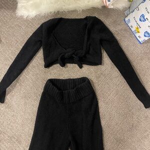 Skims black lounge set